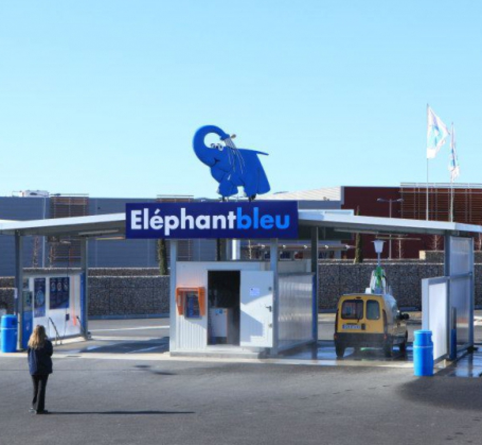 Eléphant Bleu et Powerdot